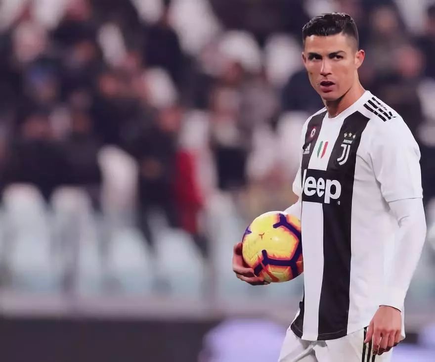 无疑是她再 无疑是她再