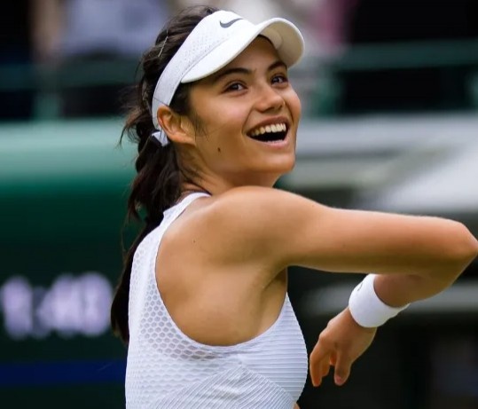 但当外线手 但当外线手